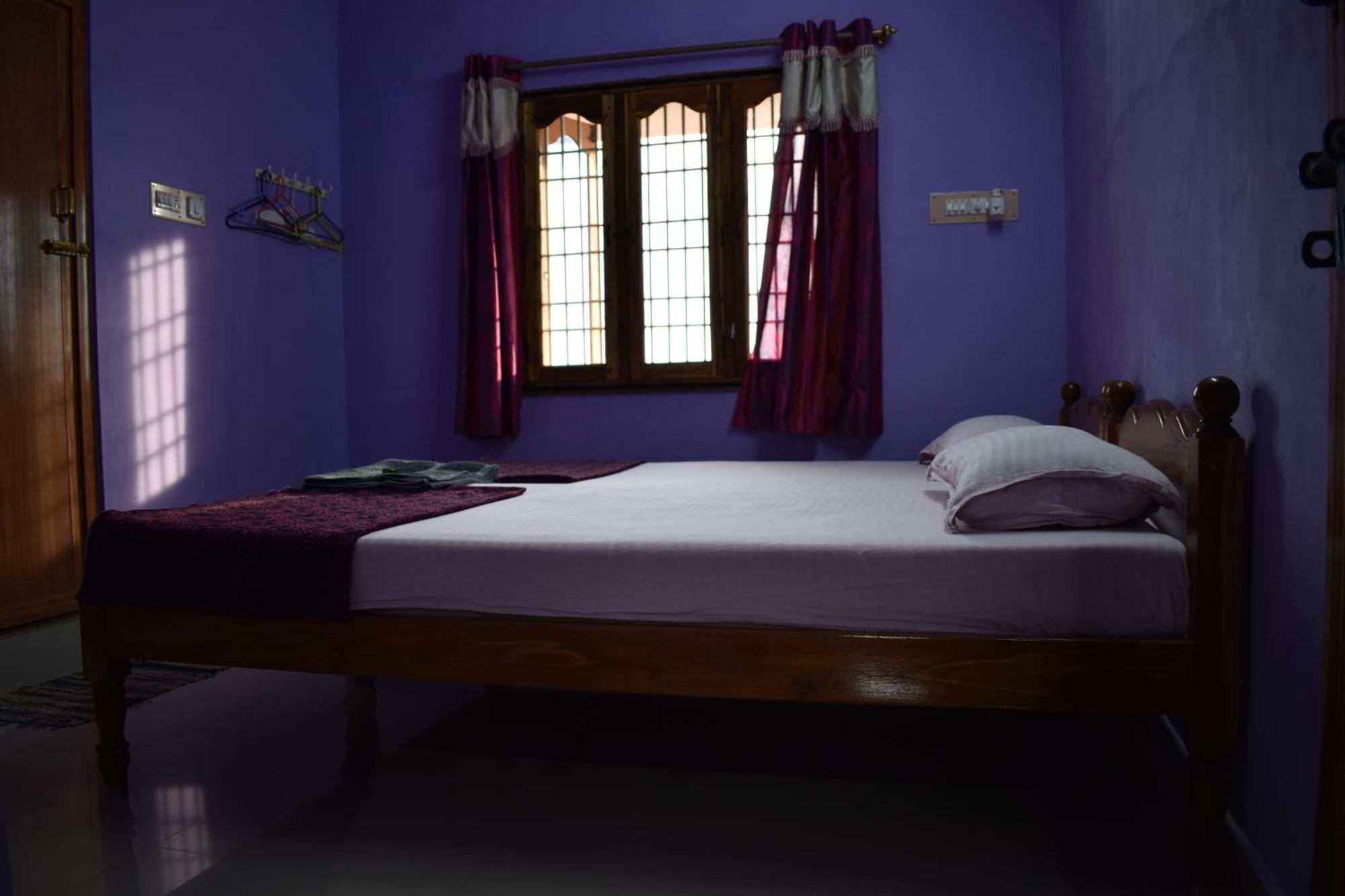 Tiruvannāmalai Rainbow Guest House מראה חיצוני תמונה