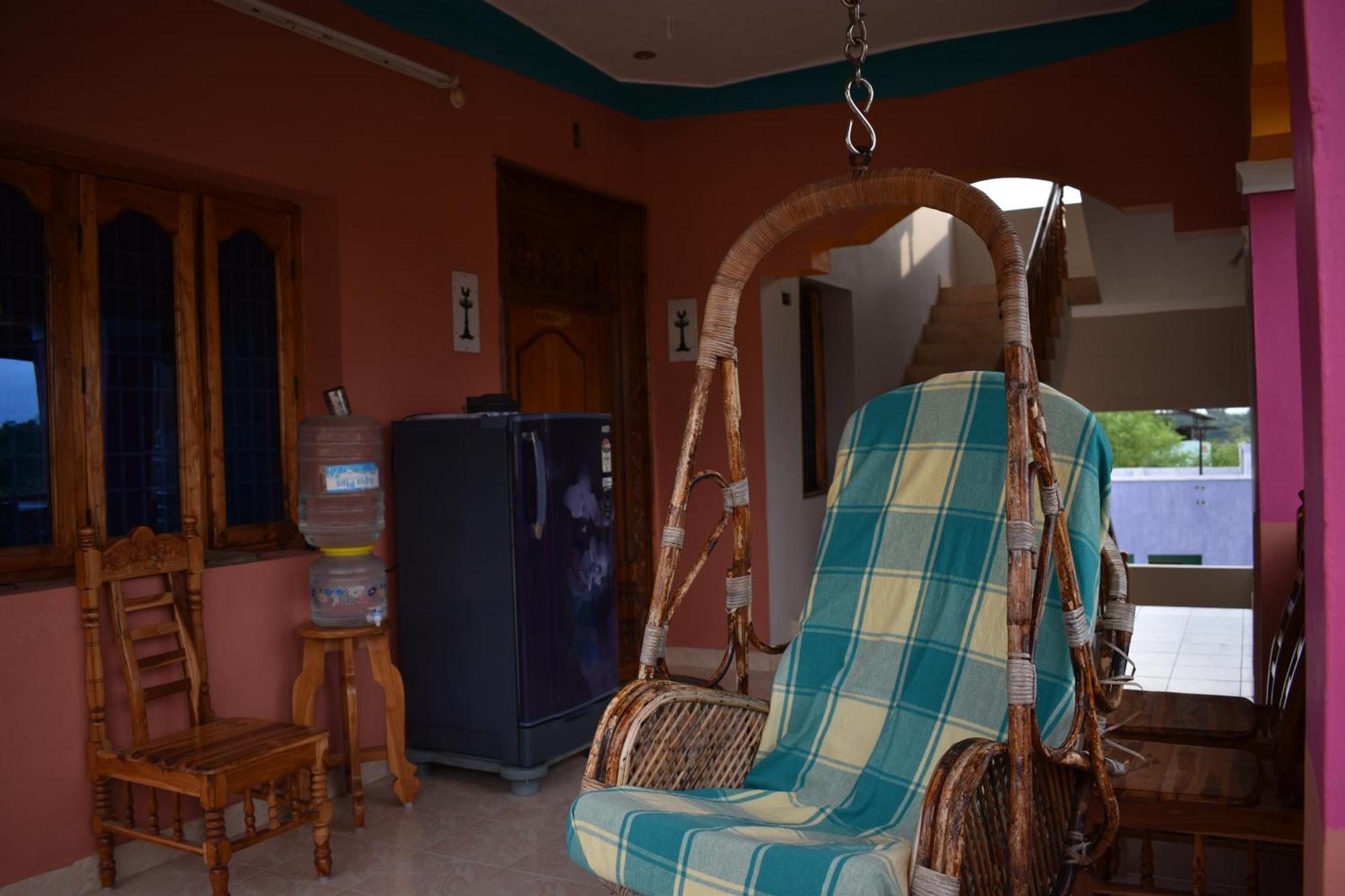 Tiruvannāmalai Rainbow Guest House מראה חיצוני תמונה