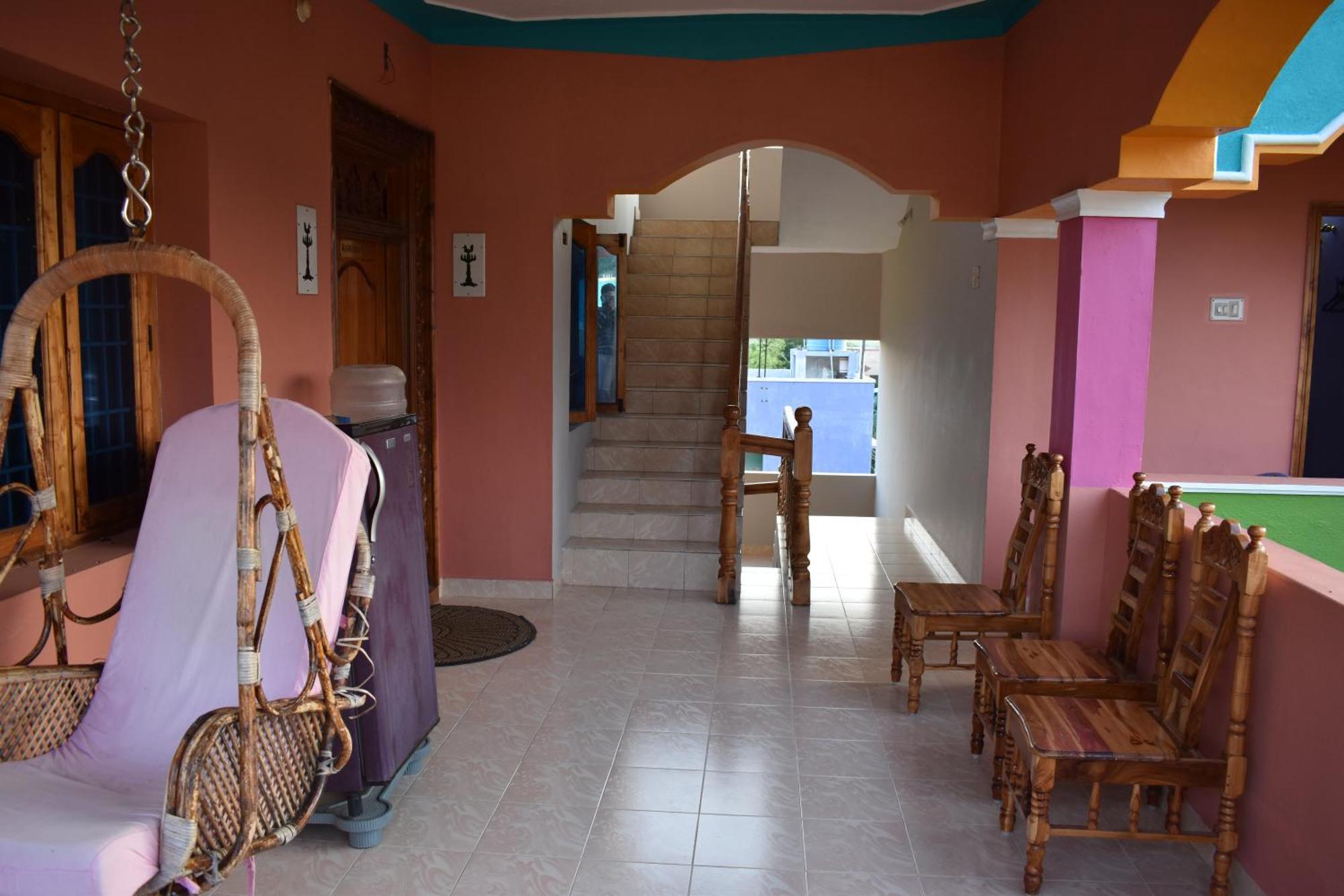Tiruvannāmalai Rainbow Guest House מראה חיצוני תמונה