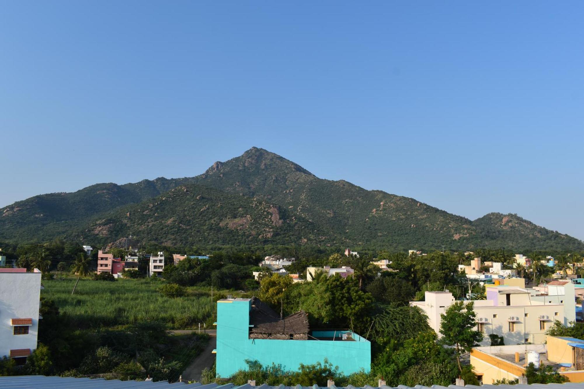 Tiruvannāmalai Rainbow Guest House מראה חיצוני תמונה