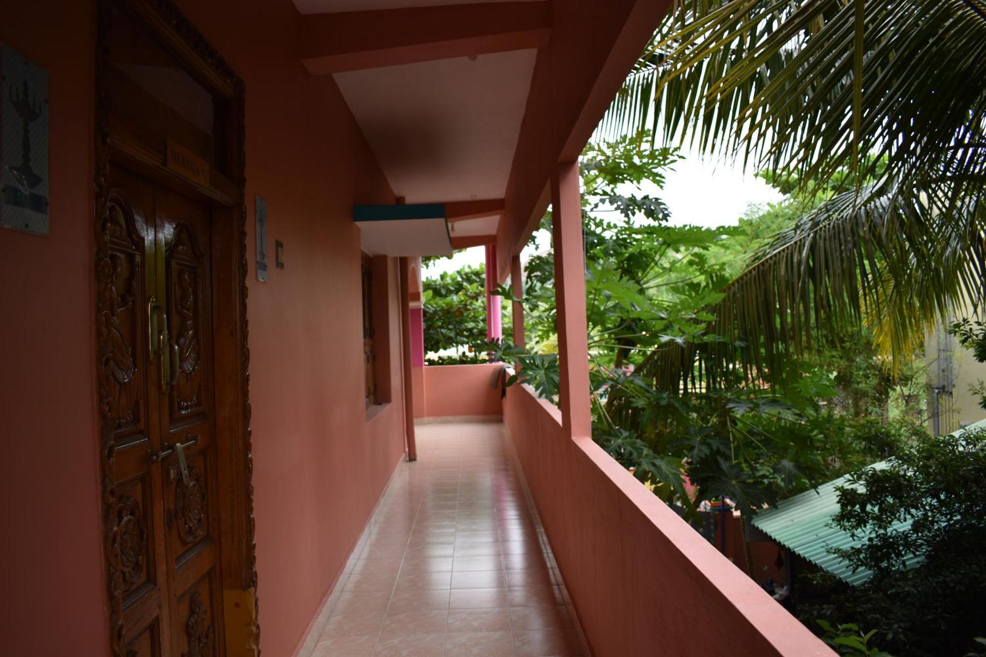 Tiruvannāmalai Rainbow Guest House מראה חיצוני תמונה
