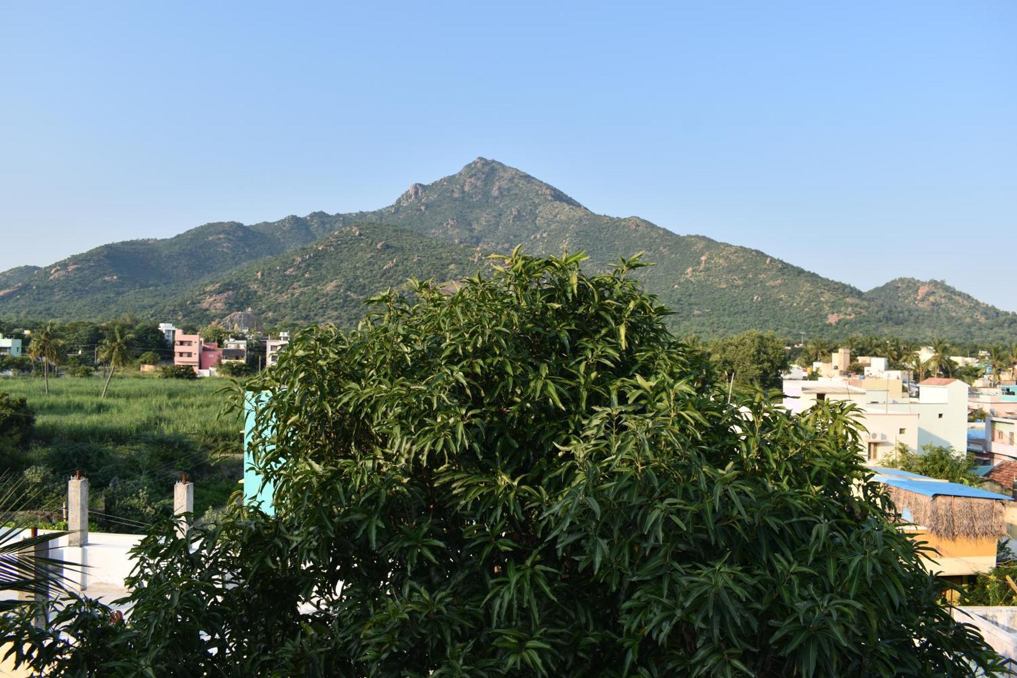 Tiruvannāmalai Rainbow Guest House מראה חיצוני תמונה