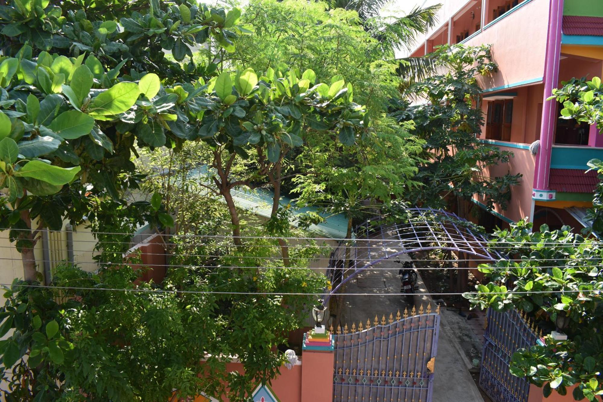 Tiruvannāmalai Rainbow Guest House מראה חיצוני תמונה